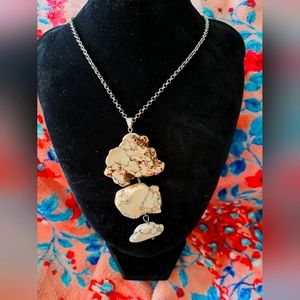 NEW PAPARAZZI STONE NECKLACE